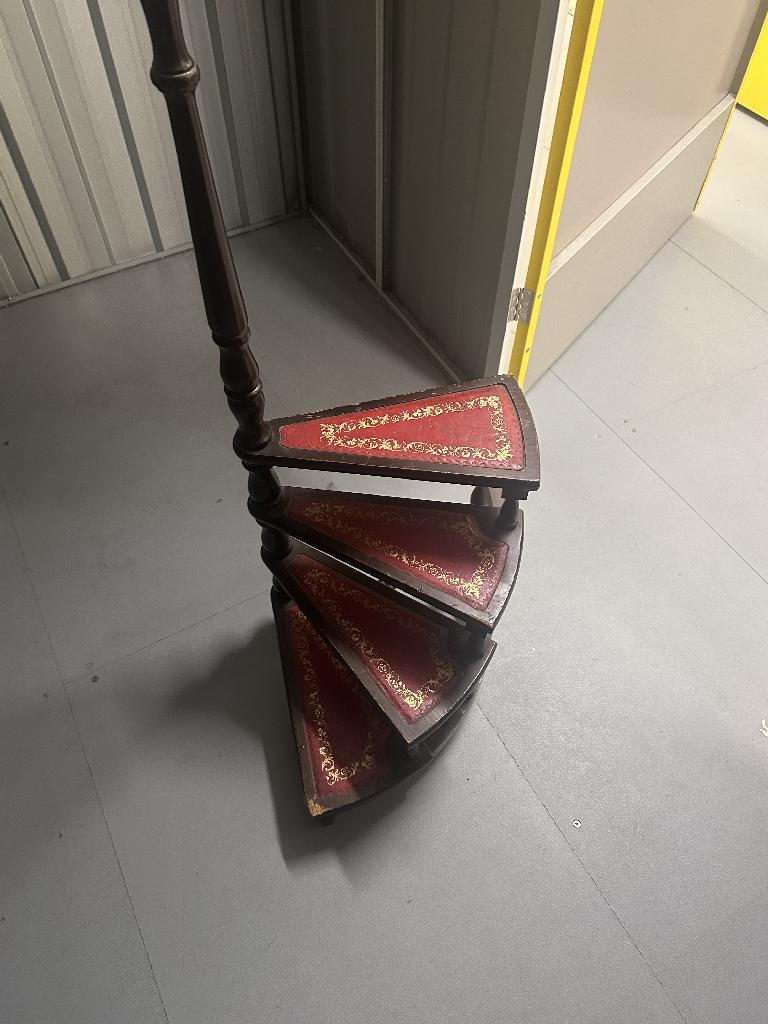 Storage unit clearance in West Finchley after photo showing a cleared storage locker floor space